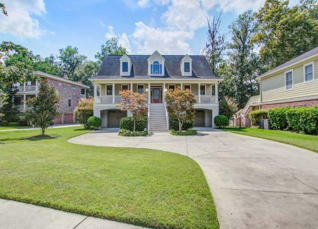 Property at 8657 Refuge Point Circle Cir, Charleston, SC 29420, 4 beds, 3.5 baths
