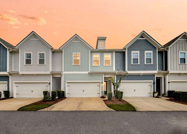Property at 2901 Eddy Dr, Mount Pleasant, SC 29466, 3 beds, 2.5 baths