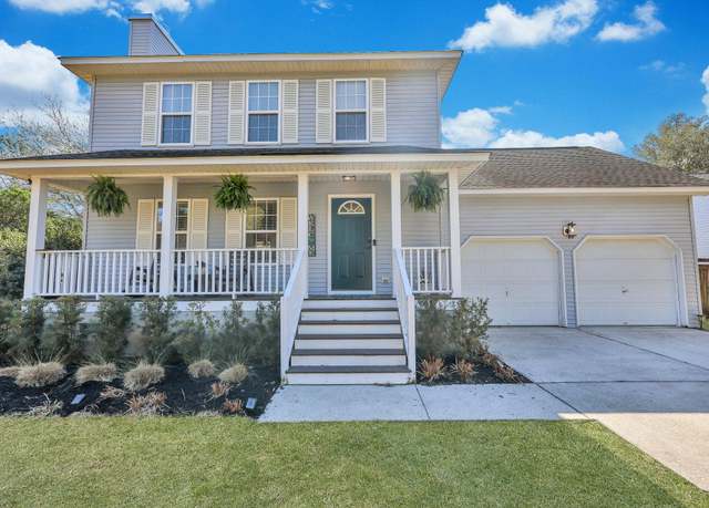 Property at 2029 Country Manor Dr, Mount Pleasant, SC 29466, 3 beds, 2.5 baths