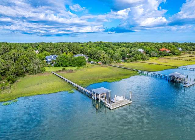 Property at 2287 Shoreline Dr, Johns Island, SC 29455, 4 beds, 5 baths