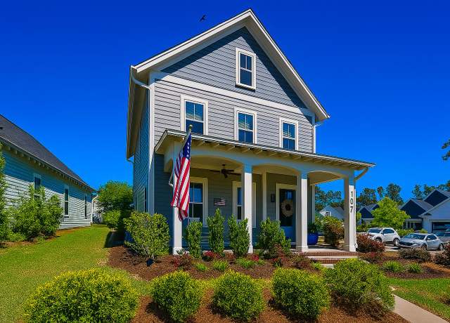 Property at 107 Clear Bend Ln, Summerville, SC 29486, 3 beds, 2.5 baths