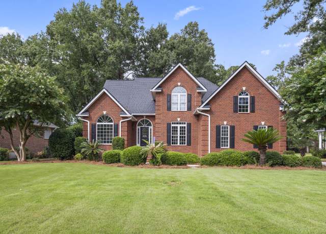 Property at 8712 E Fairway Woods Cir, North Charleston, SC 29420, 5 beds, 3.5 baths