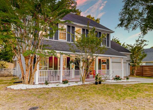 Property at 3298 Heathland Way, Mount Pleasant, SC 29466, 4 beds, 2.5 baths