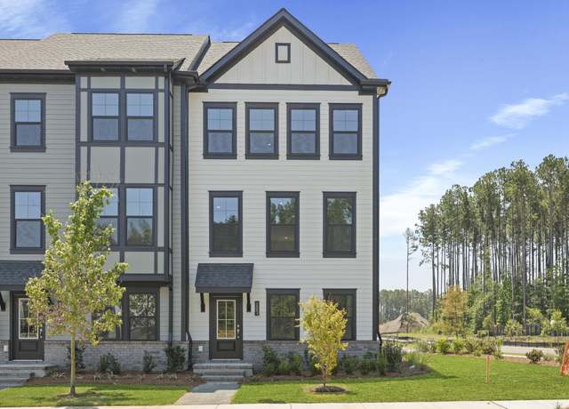 Property at 232 Somerset Acres Dr, Summerville, SC 29486, 3 beds, 3 baths
