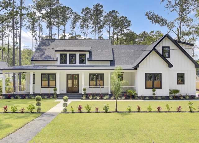 Property at 142 Argosy Dr, Summerville, SC 29483, 4 beds, 3.5 baths