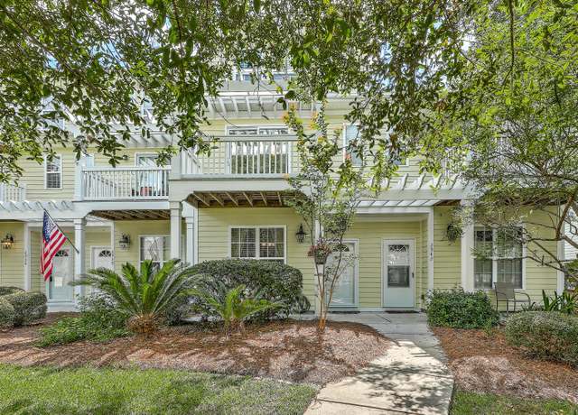 Property at 2940 Sugarberry Ln, Johns Island, SC 29455, 3 beds, 2.5 baths