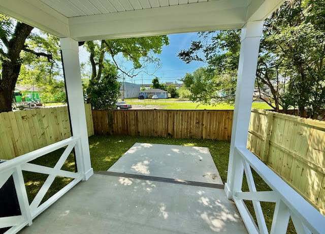 Property at 1991 Joppa Ave, North Charleston, SC 29405, 3 beds, 2.5 baths
