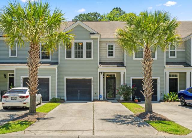 Property at 2488 Stadium Dr, North Charleston, SC 29406, 3 beds, 2.5 baths