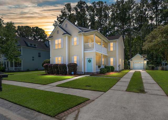 Property at 3261 Beaconsfield Rd, Mount Pleasant, SC 29466, 4 beds, 3.5 baths