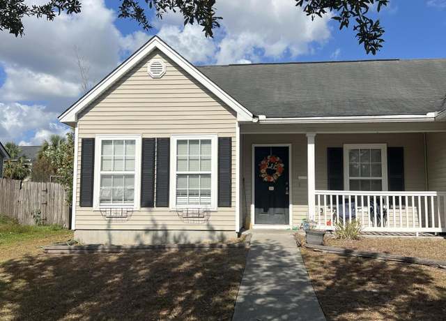 Property at 5006 Thornton Dr, Summerville, SC 29485, 3 beds, 2 baths