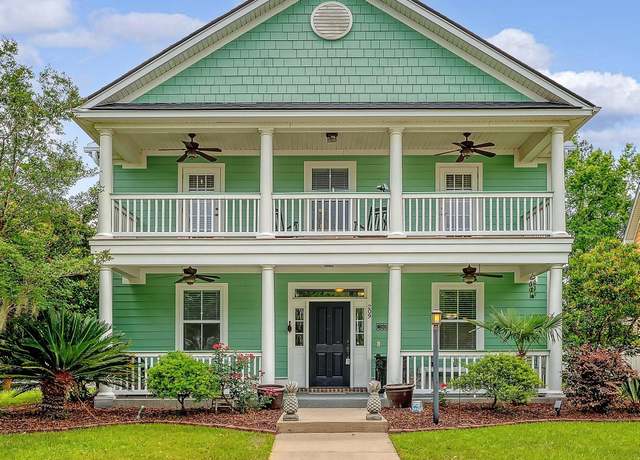 Property at 209 Forsythia Ave, Summerville, SC 29483, 3 beds, 3 baths