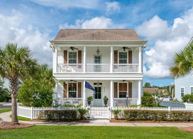 Property at 3381 Stockdale St, Mount Pleasant, SC 29466, 4 beds, 2.5 baths