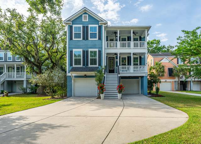Property at 3711 Tip Ln, Mount Pleasant, SC 29466, 4 beds, 3.5 baths