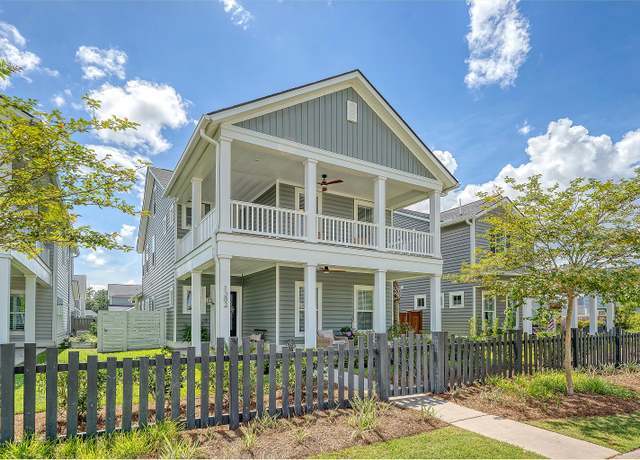 Property at 1382 Clay Field Trl, Summerville, SC 29485, 5 beds, 3.5 baths