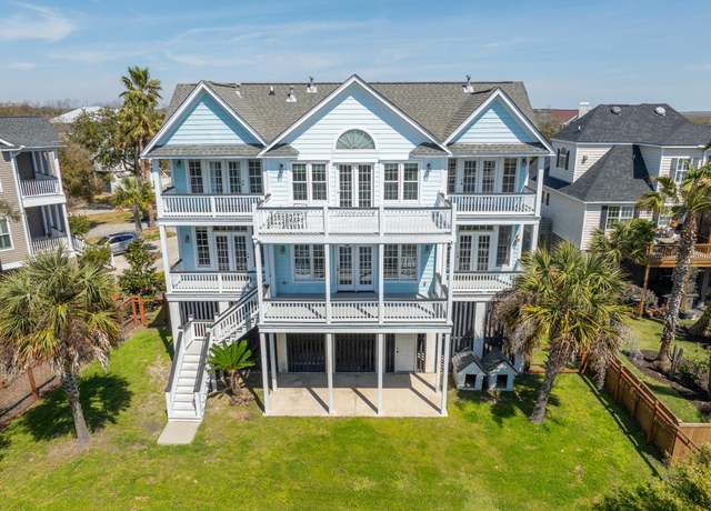 Property at 2107 Club View Ct, Charleston, SC 29412, 3 beds, 3.5 baths