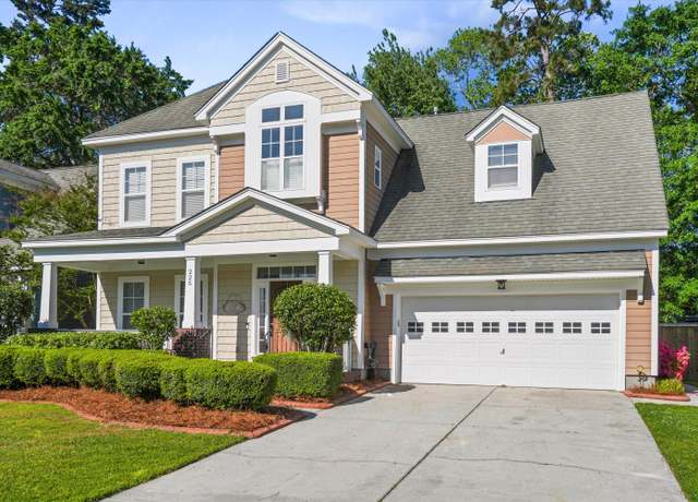 Property at 225 Silverwood Ln, Summerville, SC 29485, 4 beds, 2.5 baths