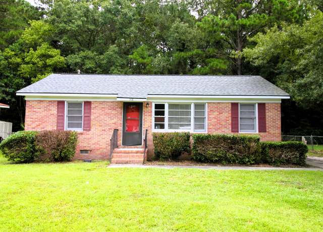 Property at 318 Amy Dr, Goose Creek, SC 29445, 3 beds, 1 bath