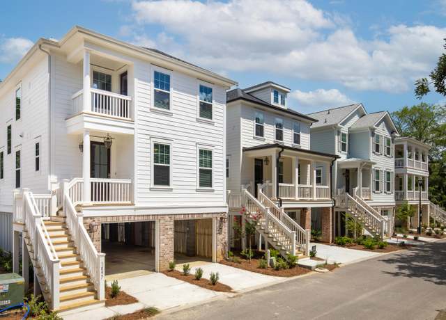 Property at 744 Minton Rd, Charleston, SC 29412, 3 beds, 2.5 baths