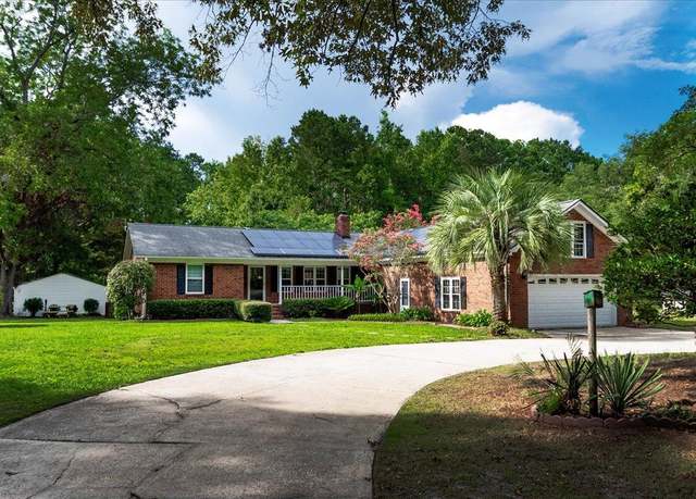 Property at 481 School St, Ridgeville, SC 29472, 3 beds, 3.5 baths