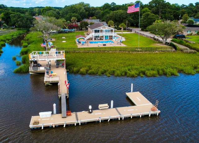 Property at 4352 Bream Rd Rd, North Charleston, SC 29418, 4 beds, 3 baths