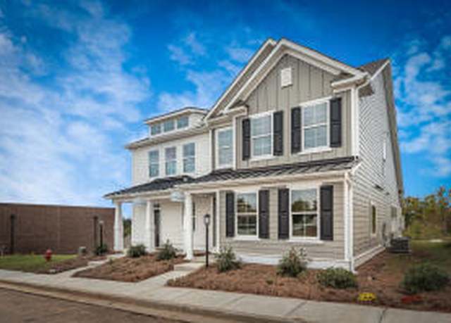 Property at 231 Abercom Place Dr, Moncks Corner, SC 29461, 2 beds, 2.5 baths