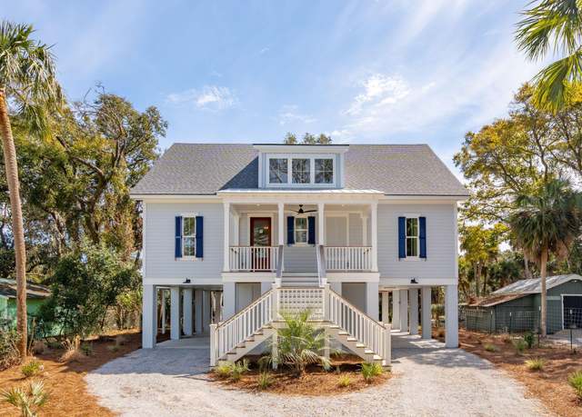 Property at 806 Jungle Rd, Edisto Island, SC 29438, 4 beds, 3.5 baths