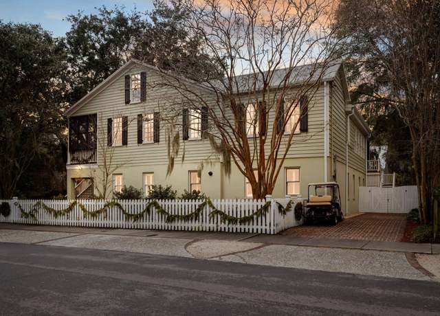 Property at 209 Bennett St, Mount Pleasant, SC 29464, 4 beds, 3.5 baths