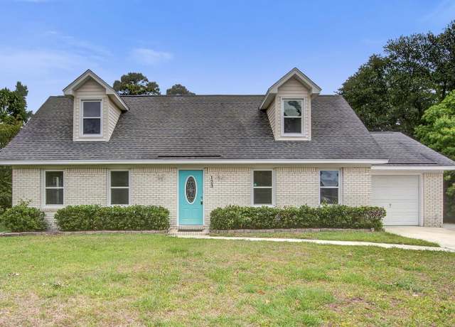 Property at 123 Wheeler Rd, Summerville, SC 29486, 4 beds, 2 baths