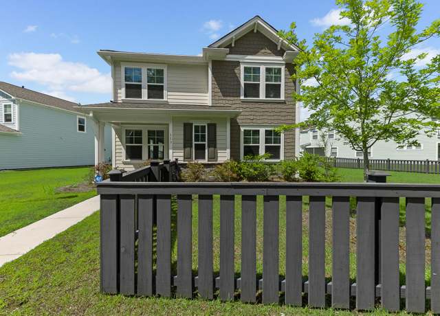 Property at 113 Petrell Rd, Summerville, SC 29483, 4 beds, 3.5 baths