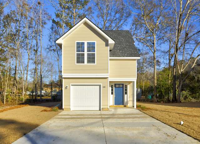 Property at 118 Englewood Rd, Goose Creek, SC 29445, 3 beds, 2.5 baths