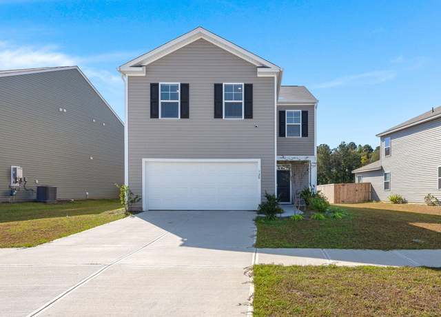 Property at 728 Ladywood Dr, Summerville, SC 29486, 4 beds, 2.5 baths