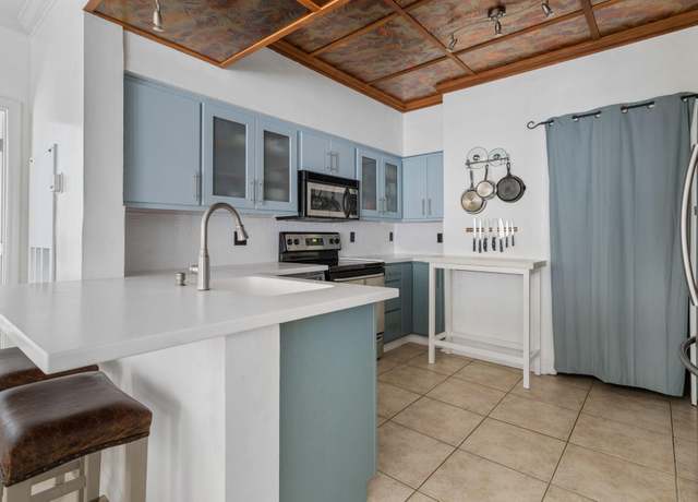 Property at 700 Daniel Ellis Dr #8108, Charleston, SC 29412, 3 beds, 2 baths