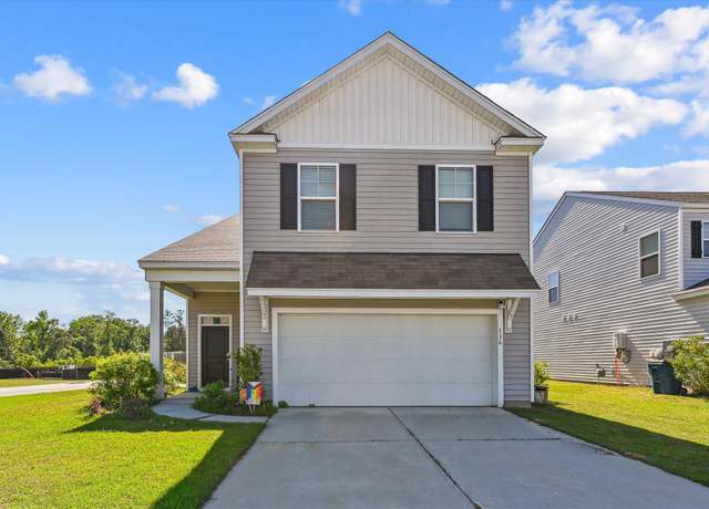 Property at 136 Pontoria Dr, Summerville, SC 29483, 5 beds, 3.5 baths