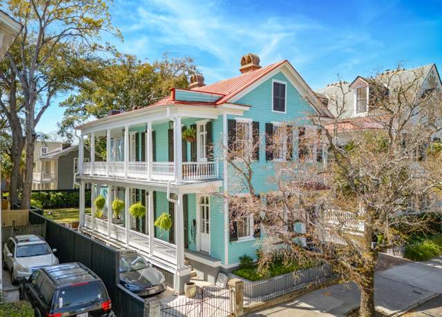 Property at 11 Franklin St, Charleston, SC 29401, 3 beds, 3.5 baths