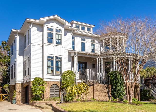 Property at 772 Post Oak Dr, Mount Pleasant, SC 29464, 5 beds, 4.5 baths
