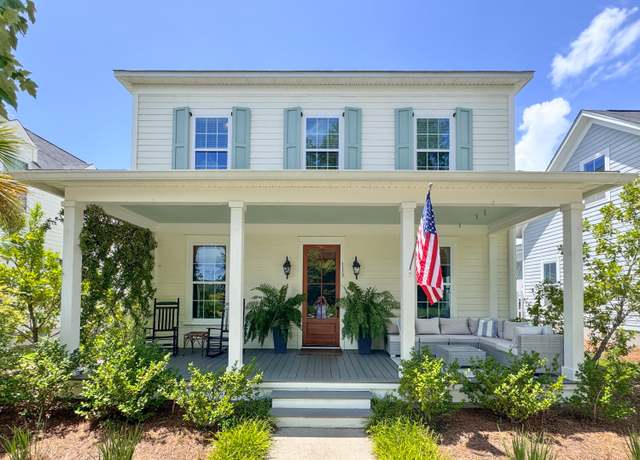 Property at 113 Canopy Ln, Summerville, SC 29485, 4 beds, 3.5 baths