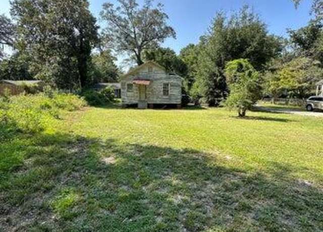 Property at 113 Graham Ln, Summerville, SC 29483