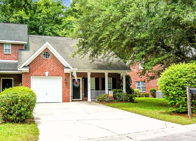Property at 107 Walden Ridge Way, Summerville, SC 29485, 3 beds, 2.5 baths