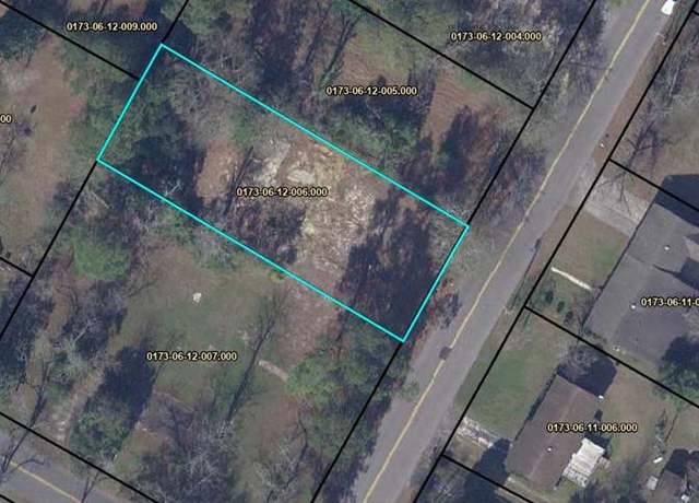 Property at 1235 Sawyer St, Orangeburg, SC 29115