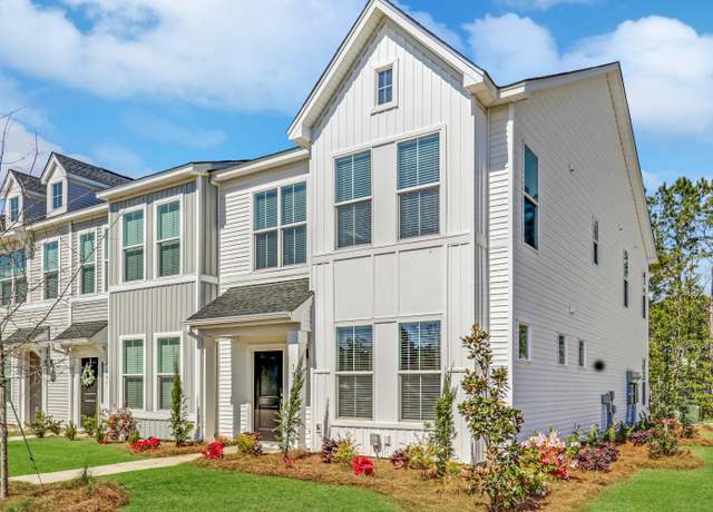 Property at 147 Brown Swiss Cir, Summerville, SC 29483, 3 beds, 2.5 baths
