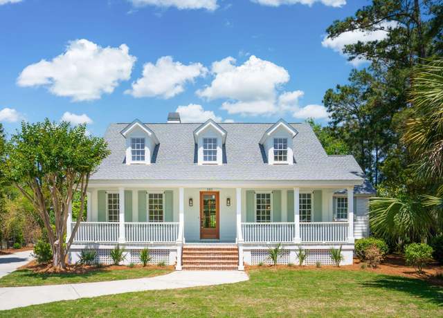 Property at 380 Tidal Reef Cir, Mount Pleasant, SC 29464, 4 beds, 3.5 baths