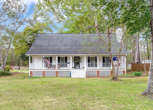 Property at 220 New Oak Ln, Moncks Corner, SC 29461, 3 beds, 2 baths
