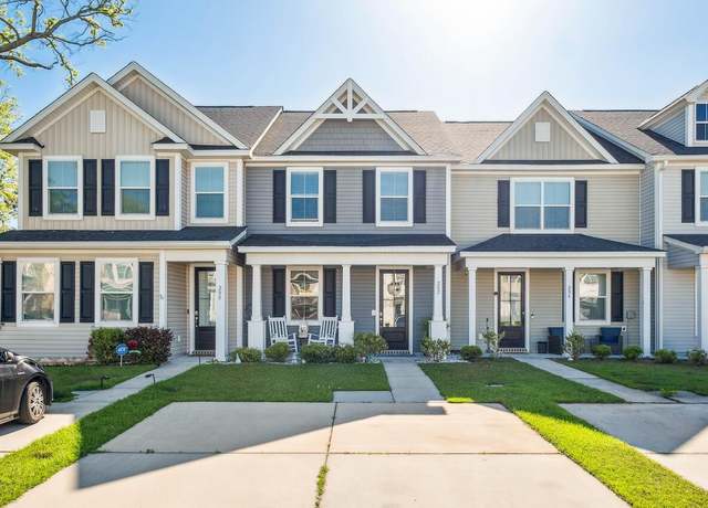 Property at 202 Kirkland St, Goose Creek, SC 29445, 3 beds, 2.5 baths