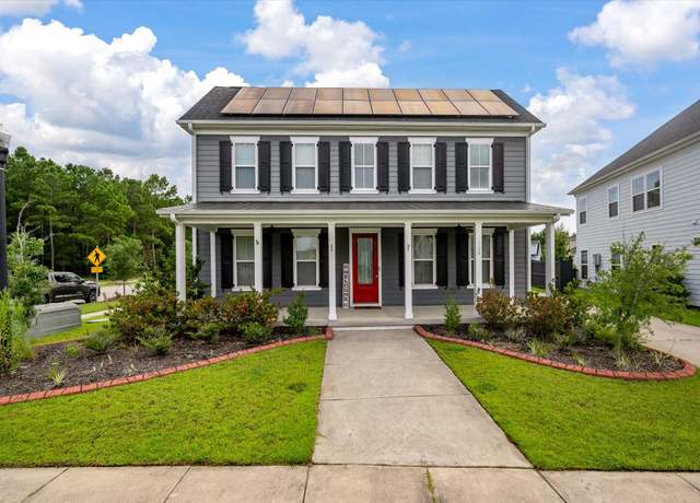 Property at 130 Grimball St, Summerville, SC 29486, 4 beds, 3.5 baths