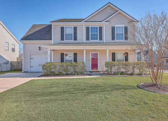 Property at 100 Hunters Wood Dr, Summerville, SC 29485, 4 beds, 2.5 baths