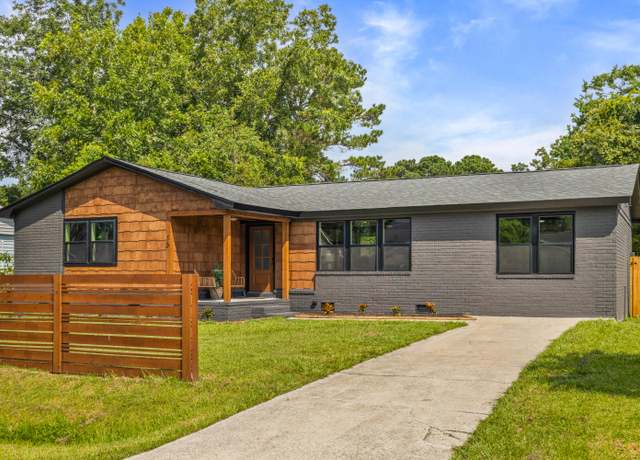 Property at 16 Martin Luther King Blvd, Charleston, SC 29407, 3 beds, 3 baths