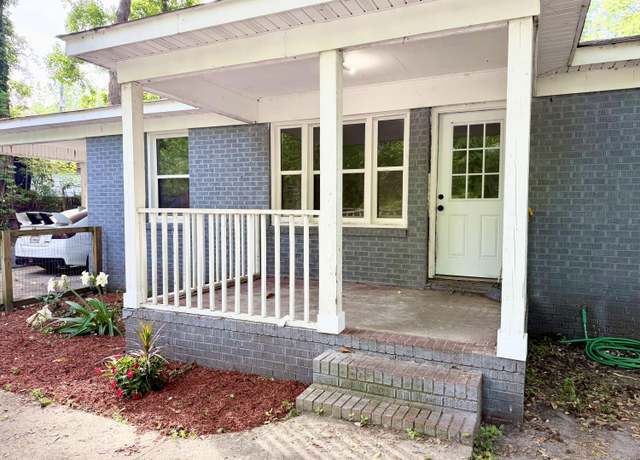 Property at 354 Deloach Ave, Walterboro, SC 29488, 3 beds, 1 bath