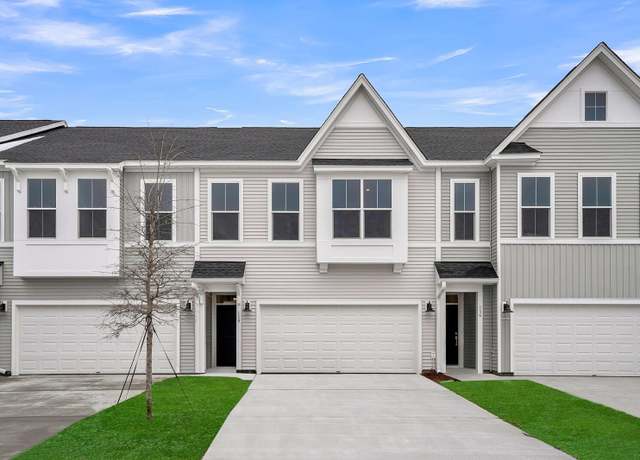 Property at 136 Brown Swiss Cir, Summerville, SC 29483, 3 beds, 2.5 baths