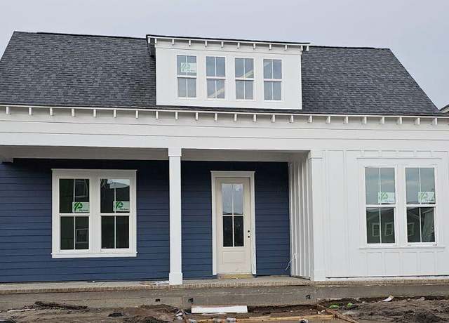 Property at 827 Gentle Breeze Dr, Summerville, SC 29486, 3 beds, 2 baths