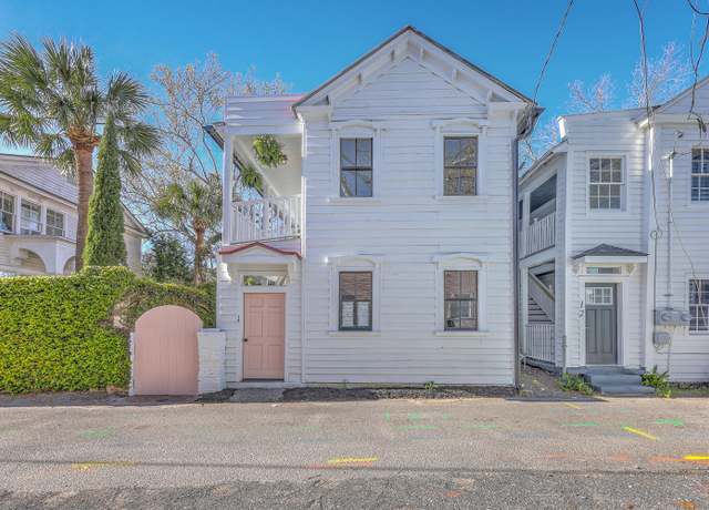 Property at 10 Humphrey Ct, Charleston, SC 29403, 6 beds, 3 baths